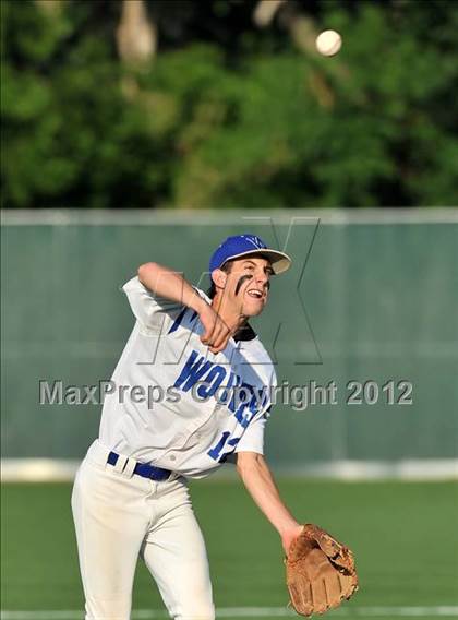 Thumbnail 1 in Wolfe City vs. Trenton (UIL 1A Region 2 Quarterfinal Playoff) photogallery.