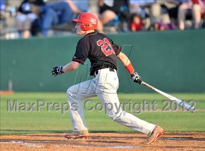 Thumbnail 3 in Wolfe City vs. Trenton (UIL 1A Region 2 Quarterfinal Playoff) photogallery.