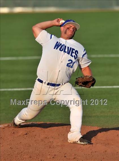 Thumbnail 3 in Wolfe City vs. Trenton (UIL 1A Region 2 Quarterfinal Playoff) photogallery.