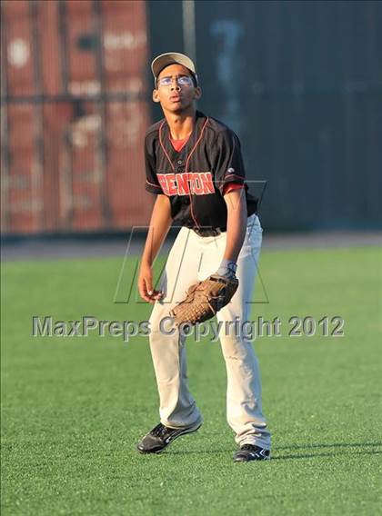 Thumbnail 2 in Wolfe City vs. Trenton (UIL 1A Region 2 Quarterfinal Playoff) photogallery.