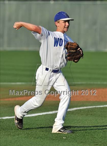 Thumbnail 2 in Wolfe City vs. Trenton (UIL 1A Region 2 Quarterfinal Playoff) photogallery.