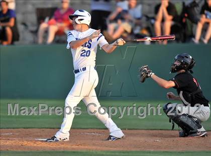 Thumbnail 2 in Wolfe City vs. Trenton (UIL 1A Region 2 Quarterfinal Playoff) photogallery.