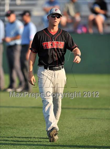 Thumbnail 2 in Wolfe City vs. Trenton (UIL 1A Region 2 Quarterfinal Playoff) photogallery.