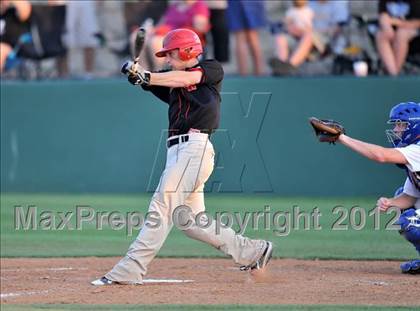 Thumbnail 1 in Wolfe City vs. Trenton (UIL 1A Region 2 Quarterfinal Playoff) photogallery.