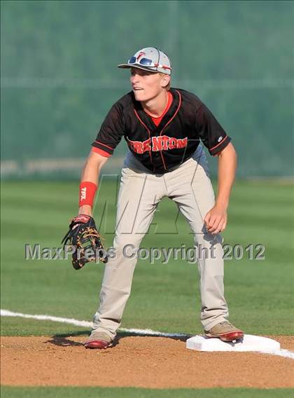 Thumbnail 1 in Wolfe City vs. Trenton (UIL 1A Region 2 Quarterfinal Playoff) photogallery.