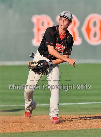 Thumbnail 1 in Wolfe City vs. Trenton (UIL 1A Region 2 Quarterfinal Playoff) photogallery.
