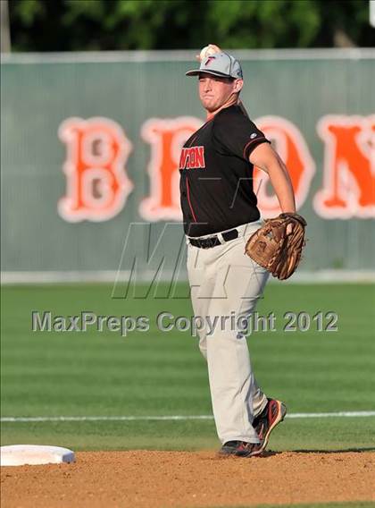 Thumbnail 2 in Wolfe City vs. Trenton (UIL 1A Region 2 Quarterfinal Playoff) photogallery.