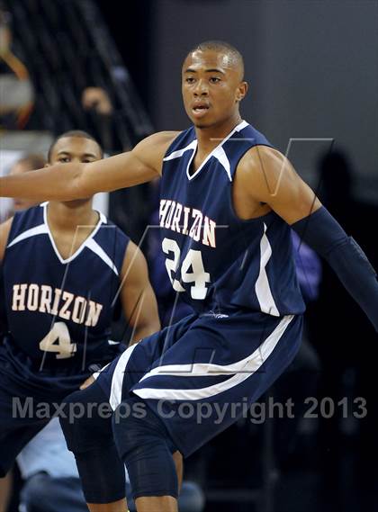 Thumbnail 1 in Horizon vs. St. Joseph Notre Dame (CIF State D5 Final) photogallery.