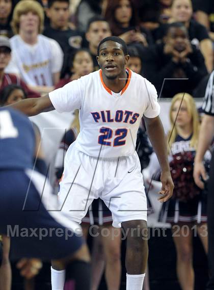 Thumbnail 3 in Horizon vs. St. Joseph Notre Dame (CIF State D5 Final) photogallery.