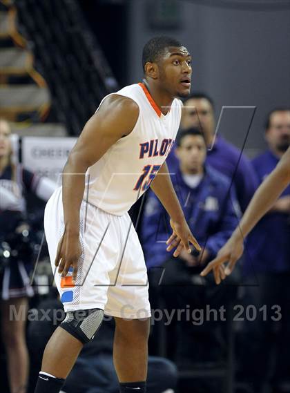 Thumbnail 2 in Horizon vs. St. Joseph Notre Dame (CIF State D5 Final) photogallery.