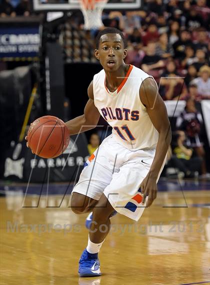 Thumbnail 1 in Horizon vs. St. Joseph Notre Dame (CIF State D5 Final) photogallery.