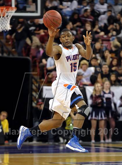 Thumbnail 1 in Horizon vs. St. Joseph Notre Dame (CIF State D5 Final) photogallery.