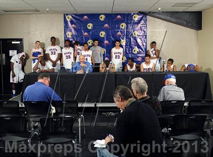 Thumbnail 3 in Horizon vs. St. Joseph Notre Dame (CIF State D5 Final) photogallery.