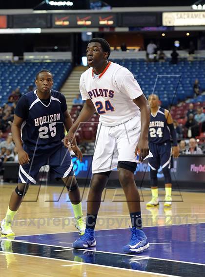 Thumbnail 2 in Horizon vs. St. Joseph Notre Dame (CIF State D5 Final) photogallery.