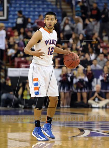 Thumbnail 2 in Horizon vs. St. Joseph Notre Dame (CIF State D5 Final) photogallery.