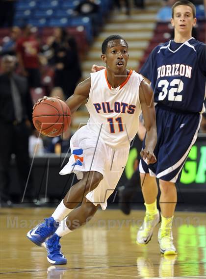 Thumbnail 3 in Horizon vs. St. Joseph Notre Dame (CIF State D5 Final) photogallery.