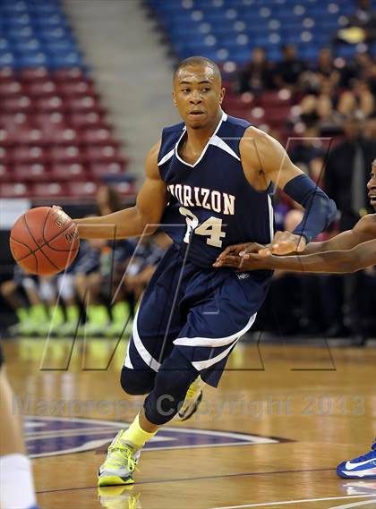 Thumbnail 3 in Horizon vs. St. Joseph Notre Dame (CIF State D5 Final) photogallery.