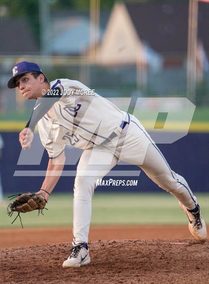 Thumbnail 3 in Madison Central vs. DeSoto Central photogallery.