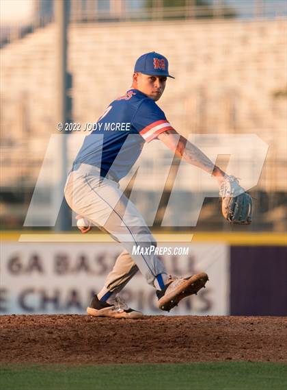 Thumbnail 1 in Madison Central vs. DeSoto Central photogallery.