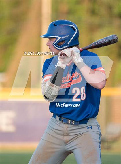 Thumbnail 2 in Madison Central vs. DeSoto Central photogallery.