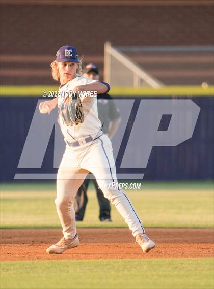 Thumbnail 1 in Madison Central vs. DeSoto Central photogallery.