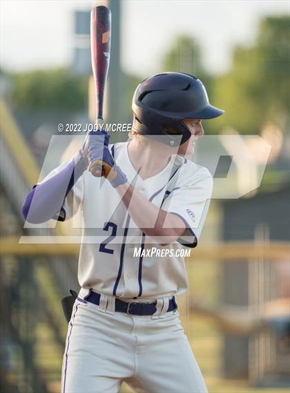 Thumbnail 2 in Madison Central vs. DeSoto Central photogallery.
