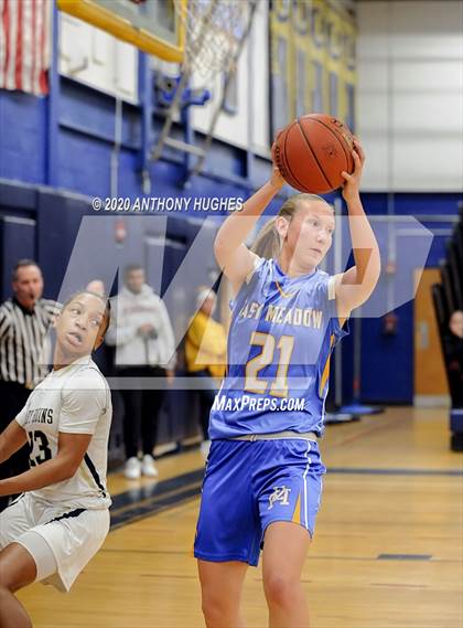 Thumbnail 3 in Baldwin @ East Meadow (Section VIII Class AA Quarterfinal Playoff) photogallery.