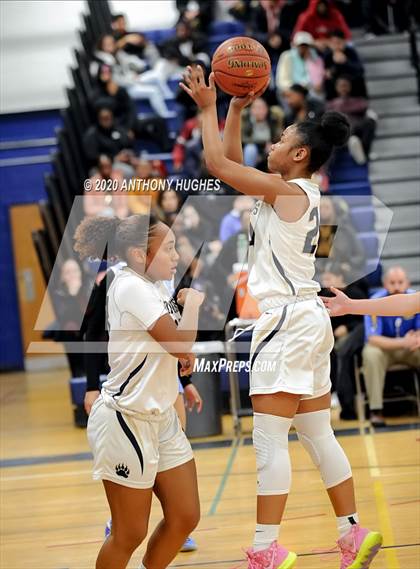 Thumbnail 1 in Baldwin @ East Meadow (Section VIII Class AA Quarterfinal Playoff) photogallery.