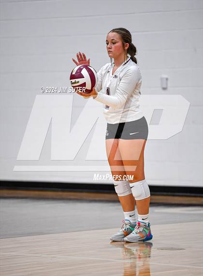 Thumbnail 1 in C.H. Yoe vs Bosqueville photogallery.