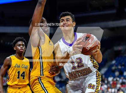 Thumbnail 3 in Liberty Hill vs. Oak Cliff Faith Family Academy (UIL 4A Final) photogallery.