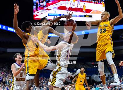 Thumbnail 1 in Liberty Hill vs. Oak Cliff Faith Family Academy (UIL 4A Final) photogallery.