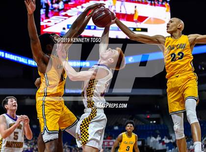 Thumbnail 3 in Liberty Hill vs. Oak Cliff Faith Family Academy (UIL 4A Final) photogallery.