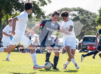 Thumbnail 3 in Waiakea vs. Punahou (HHSAA Division 1 Quarterfinal) photogallery.