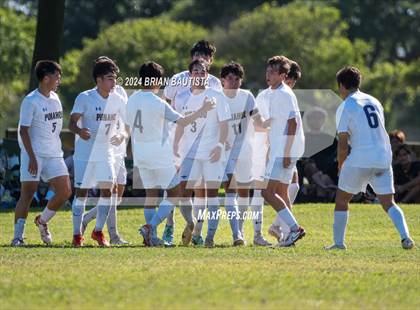 Thumbnail 3 in Waiakea vs. Punahou (HHSAA Division 1 Quarterfinal) photogallery.