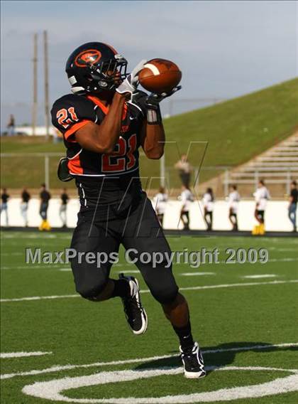 Thumbnail 1 in Jasper vs. Gilmer  photogallery.