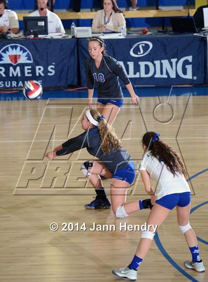 Thumbnail 1 in Alta Loma vs. Sonora (CIF State D4 Final) photogallery.