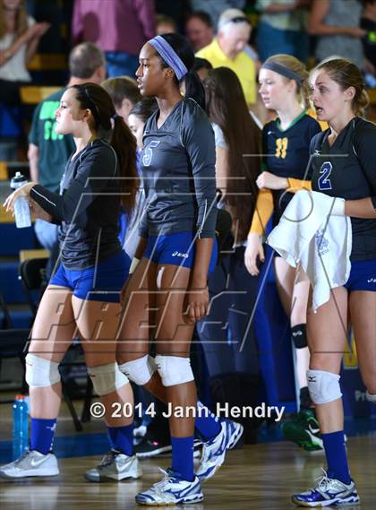 Thumbnail 1 in Alta Loma vs. Sonora (CIF State D4 Final) photogallery.