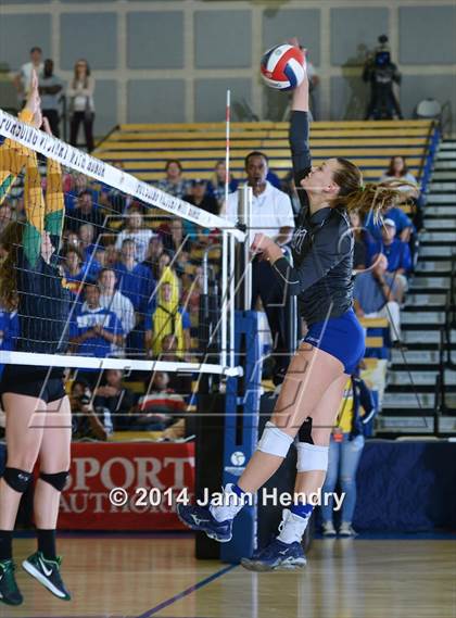 Thumbnail 1 in Alta Loma vs. Sonora (CIF State D4 Final) photogallery.