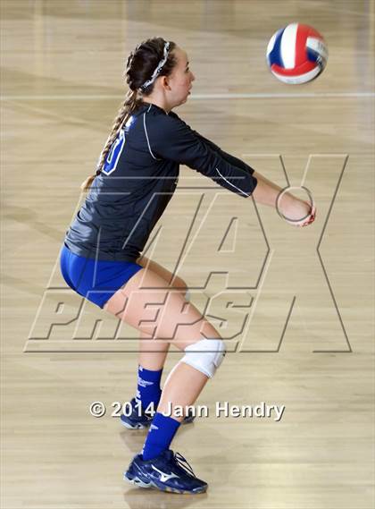 Thumbnail 2 in Alta Loma vs. Sonora (CIF State D4 Final) photogallery.
