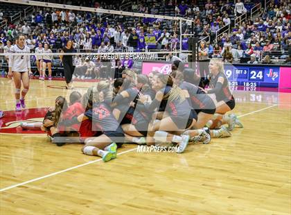 Thumbnail 3 in Liberty Hill vs. Lovejoy (UIL 5A Volleyball Final) photogallery.
