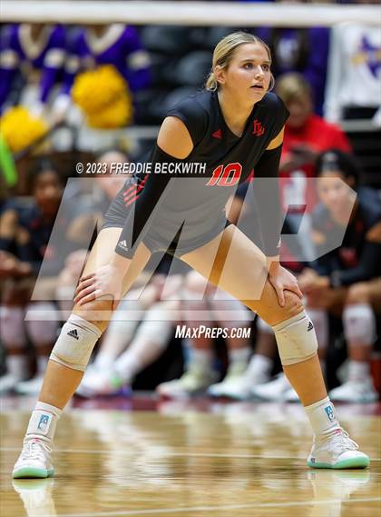 Thumbnail 3 in Liberty Hill vs. Lovejoy (UIL 5A Volleyball Final) photogallery.