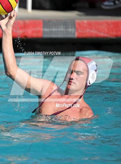 Thumbnail 3 in Paloma Valley vs Elsinore photogallery.