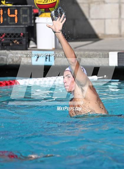 Thumbnail 3 in Paloma Valley vs Elsinore photogallery.