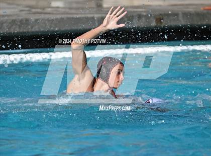 Thumbnail 1 in Paloma Valley vs Elsinore photogallery.
