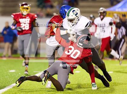 Thumbnail 2 in Tampa Bay Buccaneers/Hillsborough County All-Star Football Game (East vs. West) photogallery.