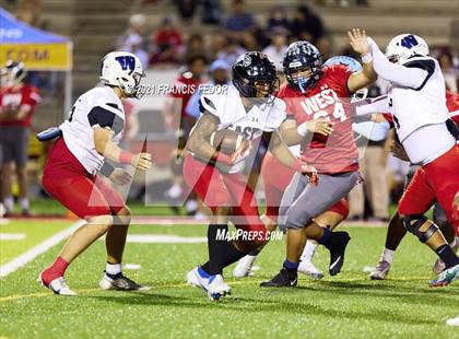 Thumbnail 2 in Tampa Bay Buccaneers/Hillsborough County All-Star Football Game (East vs. West) photogallery.