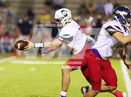 Thumbnail 2 in Tampa Bay Buccaneers/Hillsborough County All-Star Football Game (East vs. West) photogallery.
