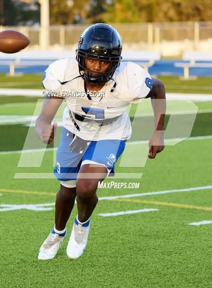 Thumbnail 2 in Tampa Bay Buccaneers/Hillsborough County All-Star Football Game (East vs. West) photogallery.