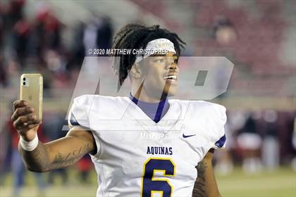 Thumbnail 2 in St. Thomas Aquinas vs. Edgewater (FHSAA 7A State Final) photogallery.
