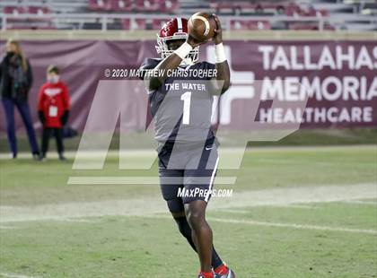 Thumbnail 3 in St. Thomas Aquinas vs. Edgewater (FHSAA 7A State Final) photogallery.